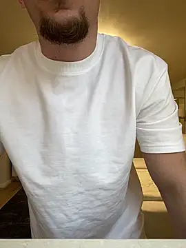 Snapshot of couplehot992 chatting on 02-23-25, 03:08 couplehot992 online show from 02-23-25, 03:08