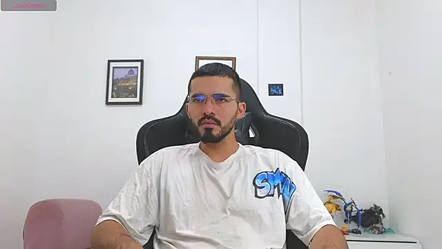 Massimoo 07 online show from 12-19-25, 03:08