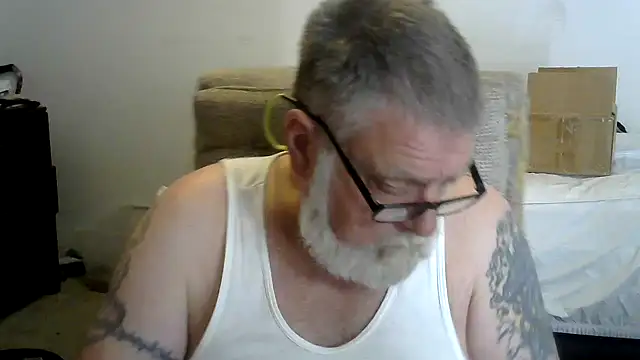 viejo oso online show from 03-01-26, 10:45