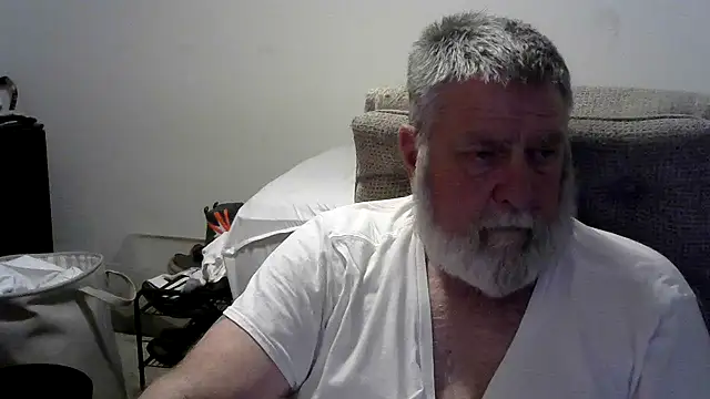 viejo oso online show from 03-07-26, 06:21