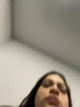 Sophia cyrus11 online show from 01-05-25, 10:43