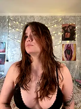 Sabrina shells online show from 11-12-25, 10:04