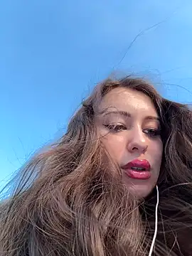 AndreaMood online show from 01-13-25, 04:50