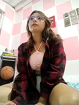 Paulina mosh online show from 03-11-25, 11:55