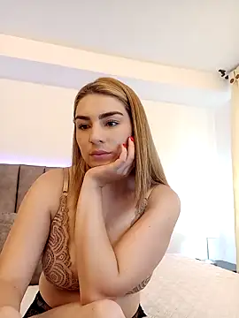 Snapshot of VictoriaMolina chatting on 03-16-25, 03:39 VictoriaMolina online show from 03-16-25, 03:39