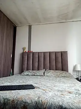 Snapshot of VictoriaMolina chatting on 10-22-25, 01:11 VictoriaMolina online show from 10-22-25, 01:11