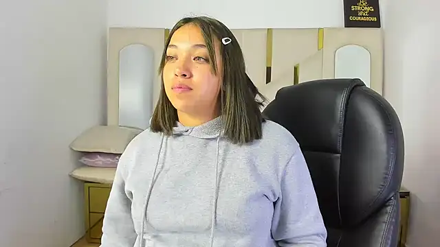 IsabellRodriguez18 online show from 02-08-26, 02:59