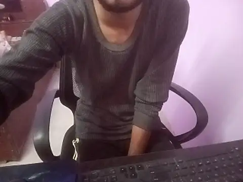 IamRentedBoybfriend online show from 12-17-25, 01:55