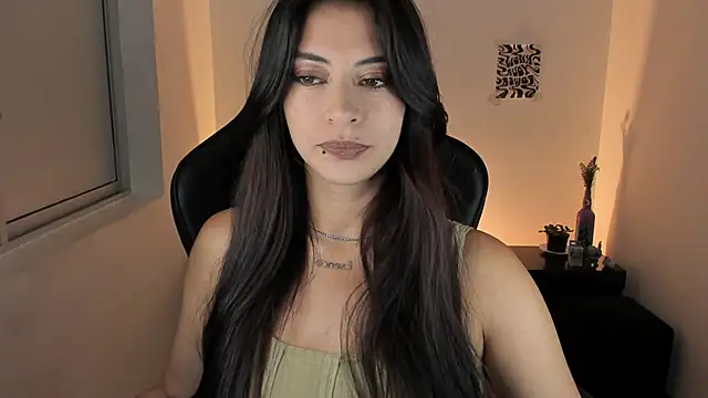 nala-saphir online show from 05-07-26, 05:57