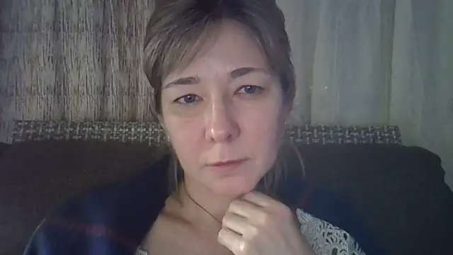 EllaJohnsonX online show from 01-11-25, 06:01