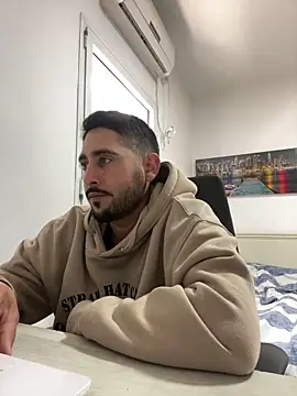 Snapshot of luffykingofpirets chatting on 02-04-25, 12:00 luffykingofpirets online show from 02-04-25, 12:00