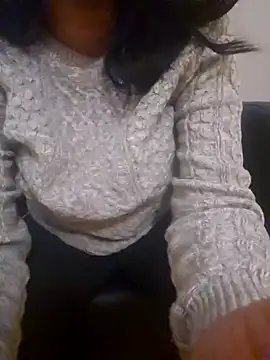 Snapshot of lizzzziee chatting on 01-16-25, 01:47 lizzzziee online show from 01-16-25, 01:47