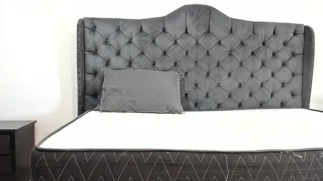 two milkyway online show from 09-27-25, 12:21