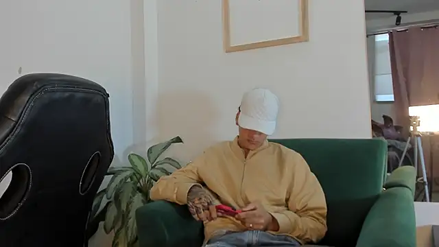 two milkyway online show from 11-21-25, 12:59