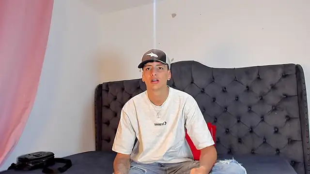 two milkyway online show from 11-30-25, 02:10