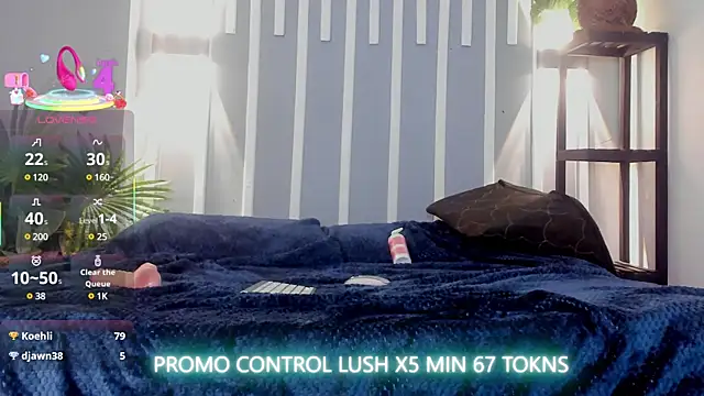 Snapshot of Samantha__cooper chatting on 03-07-25, 04:44 Samantha  cooper online show from 03-07-25, 04:44