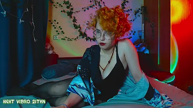 Snapshot of TrickyKitsune chatting on 03-06-25, 02:29 TrickyKitsune online show from 03-06-25, 02:29