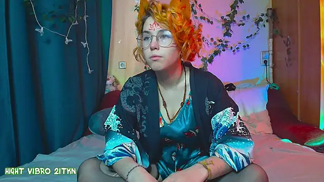 Snapshot of TrickyKitsune chatting on 03-14-25, 02:19 TrickyKitsune online show from 03-14-25, 02:19