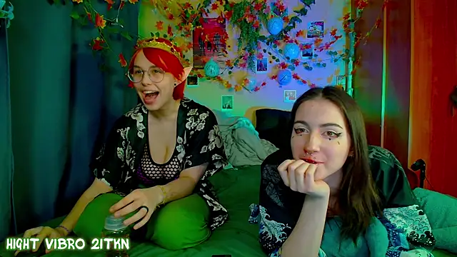 TrickyKitsune online show from 11-13-25, 03:33