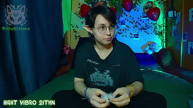 TrickyKitsune online show from 03-23-26, 03:38