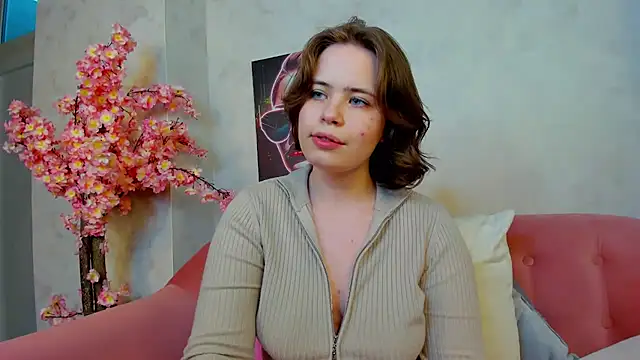 EricaElliott online show from 02-04-25, 01:38