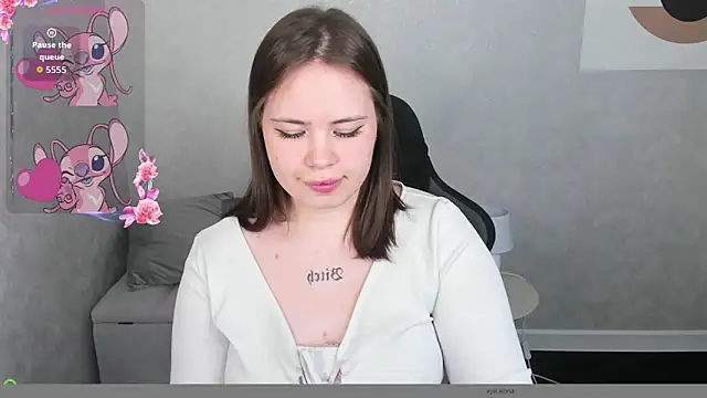 EricaElliott online show from 09-30-25, 08:52