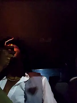 VelvetChocolate7 online show from 09-17-25, 04:03