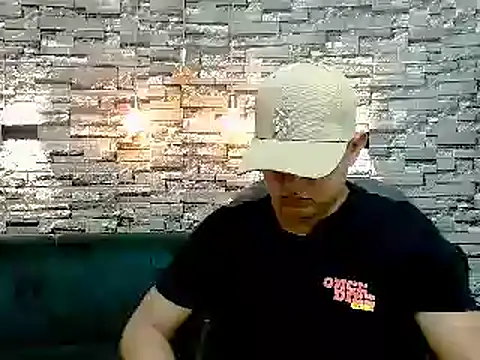 Warning Boy online show from 12-29-24, 06:49