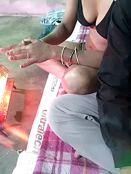 Coupleshow47 online show from 11-09-25, 10:41