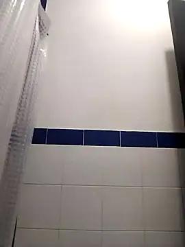 Mia WAll online show from 01-08-25, 12:47