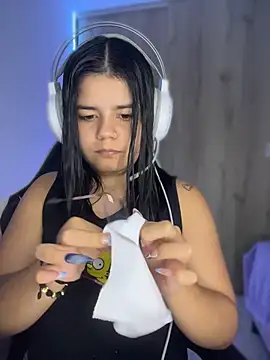 pretty angela1 online show from 04-15-26, 03:57