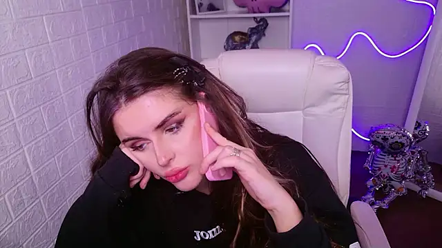 StellaFrost online show from 10-29-25, 03:58