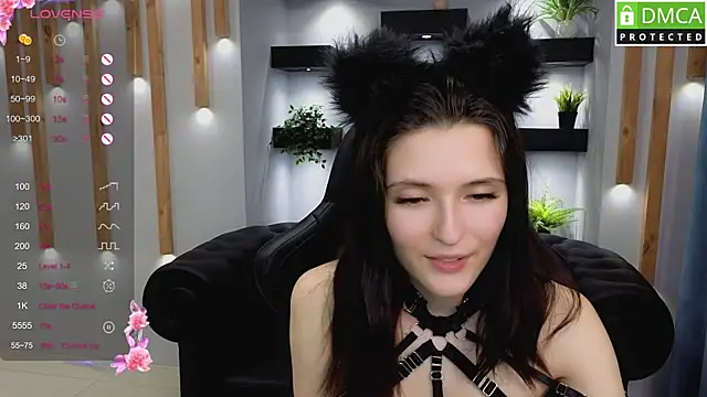 niki cutes online show from 01-31-25, 04:14