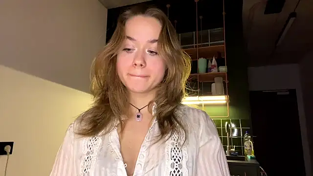 RoxyStar17 online show from 01-10-25, 08:15