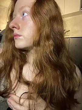 redhead peach online show from 01-14-25, 10:02