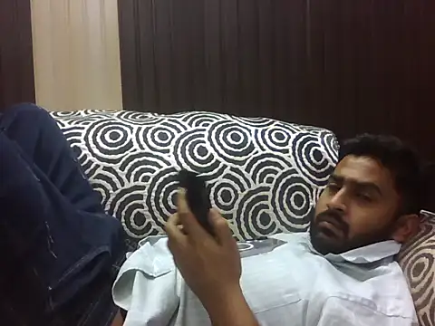 indihotguy online show from 02-18-26, 08:54