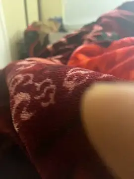 Snapshot of Tesorito7911 chatting on 12-25-24, 04:44 Tesorito7911 online show from 12-25-24, 04:44