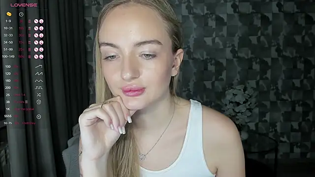 A delina online show from 11-13-25, 03:33