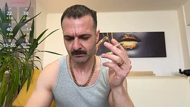 Snapshot of Asmodeuss666 chatting on 02-07-25, 08:22 Asmodeuss666 online show from 02-07-25, 08:22