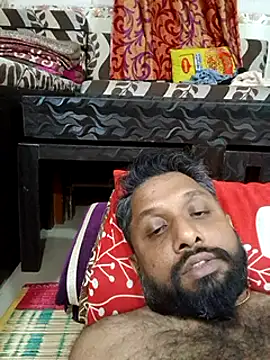 Snapshot of carria_homes chatting on 12-25-24, 04:32 carria homes online show from 12-25-24, 04:32