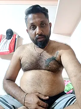 Snapshot of carria_homes chatting on 01-29-25, 09:17 carria homes online show from 01-29-25, 09:17