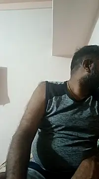 Snapshot of carria_homes chatting on 02-17-25, 05:53 carria homes online show from 02-17-25, 05:53