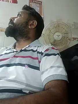 Snapshot of carria_homes chatting on 02-26-25, 12:58 carria homes online show from 02-26-25, 12:58