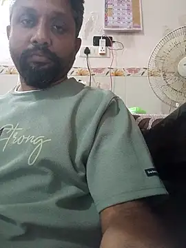 Snapshot of carria_homes chatting on 03-11-25, 12:17 carria homes online show from 03-11-25, 12:17