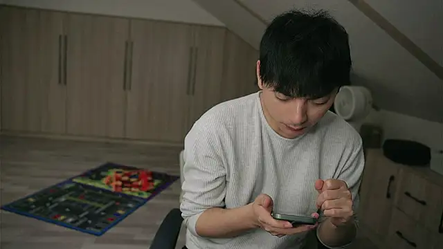 chinalover4199 online show from 04-28-26, 02:49