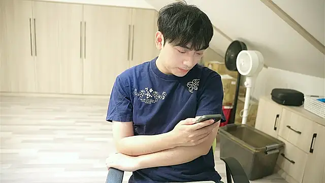 Snapshot of chinalover4199 chatting on 05-25-26, 02:50 chinalover4199 online show from 05-25-26, 02:50
