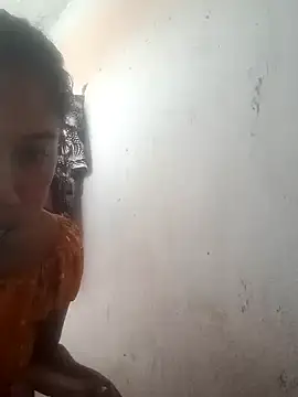 Snapshot of ananya_telugu chatting on 12-29-24, 05:53 ananya telugu online show from 12-29-24, 05:53