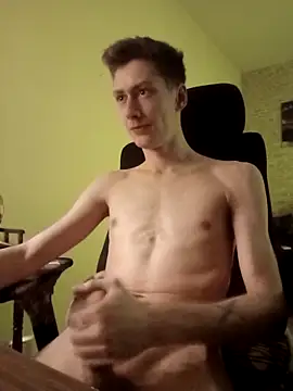 HalloMarcy online show from 02-20-26, 05:48