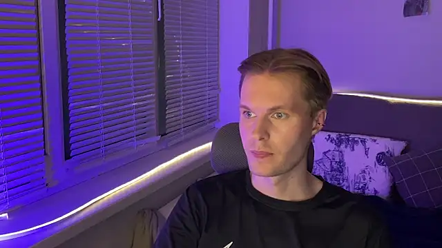 Leonnextdoor online show from 01-16-26, 06:01