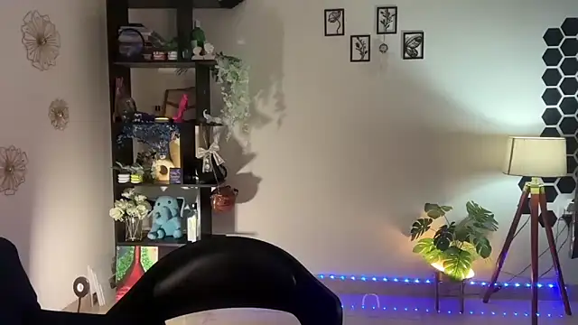 roseofvenom online show from 11-16-25, 08:47